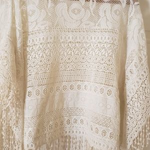 Alice + Olivia white embroidered lace top
